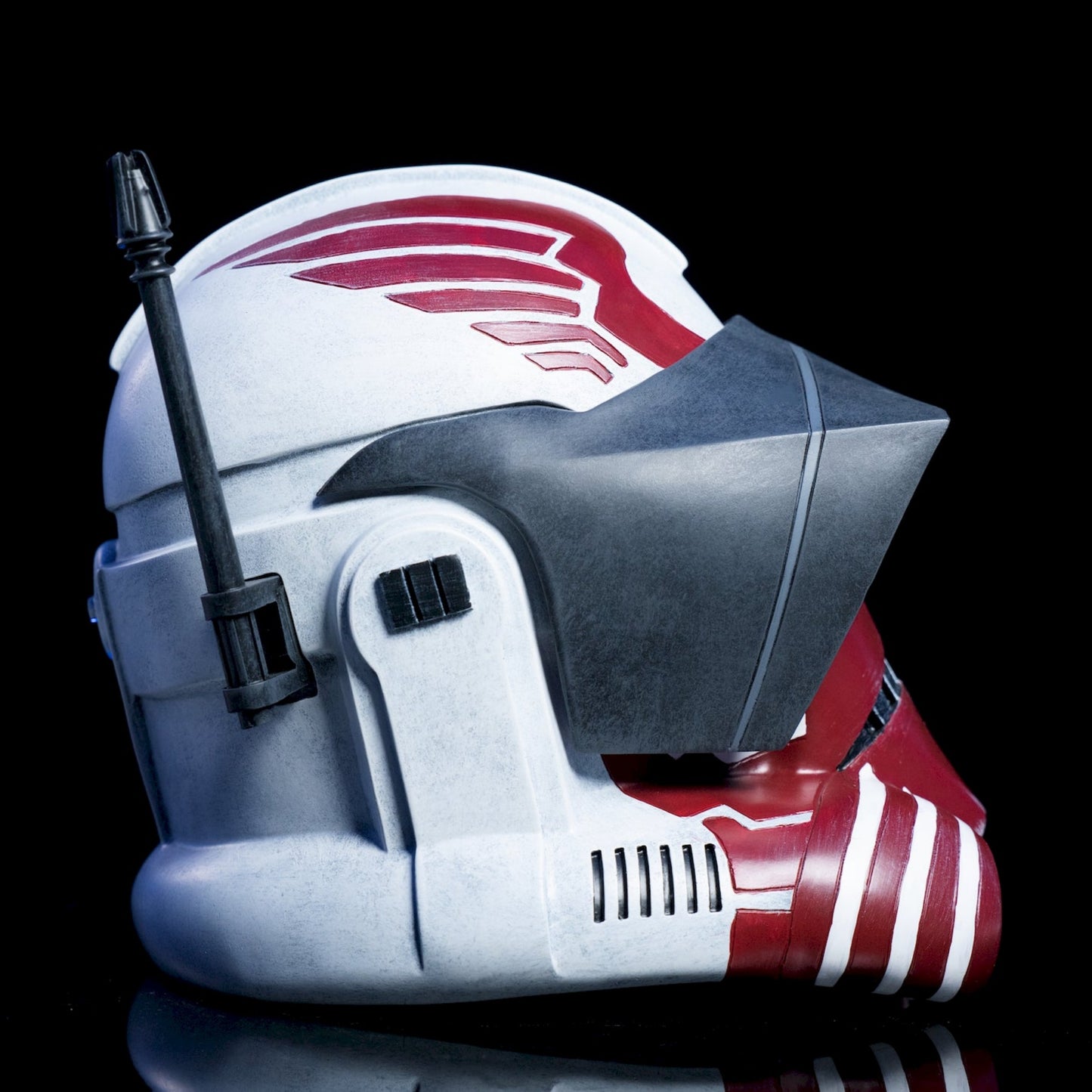 Commander Thorn Helmet - Star Wars Inspired